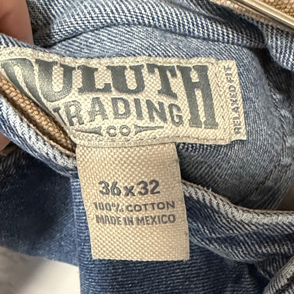 Duluth Trading Co Men’s Blue Denim Jeans 36x32 Relaxed Fit Workwear - Picture 2 of 16